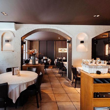 Hotel Brasserie De Beiaard Torhout Esterno foto